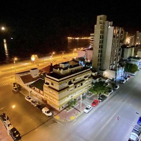 Pequena Casa De Troncos, Detras De Casa Principal No Trabajo Con Tarjeta De Credito Пуэрто-Мадрин Экстерьер фото